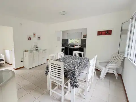 Cod 419 – 2 Deparamentos Bathurst Esquina Drumond