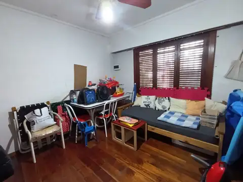 VENTA CASA MULTIFAMILIAR CASEROS
