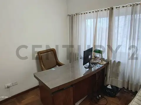 Oficina en Alquiler 50 años