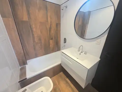 Depto Tipo Casa en Venta de 4 ambientes