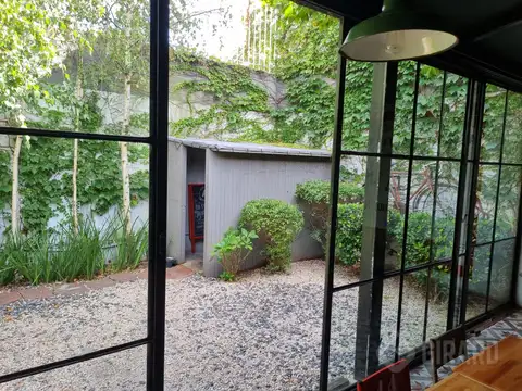 Local en Venta 40 años