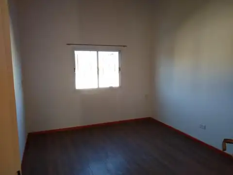 Depto Tipo Casa en Alquiler de 2 ambientes