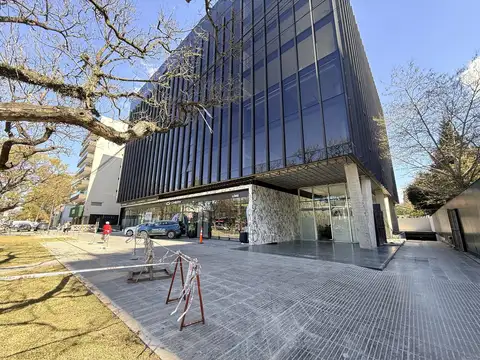 4to Piso - 1000 m2 Libertador  al 2200 Quinta presid., Puerto y Vista