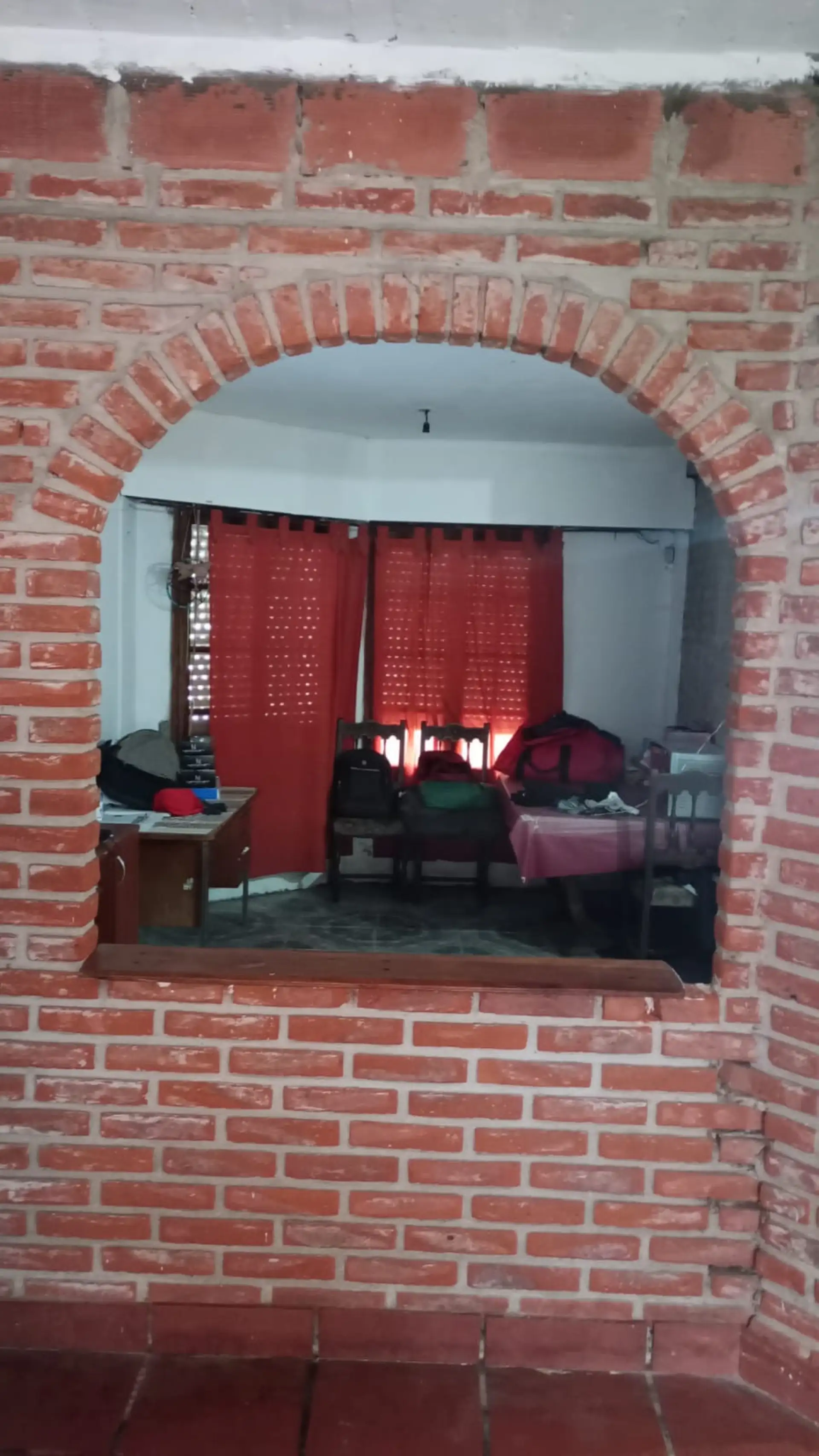 Casa muy amplia a terminar!!