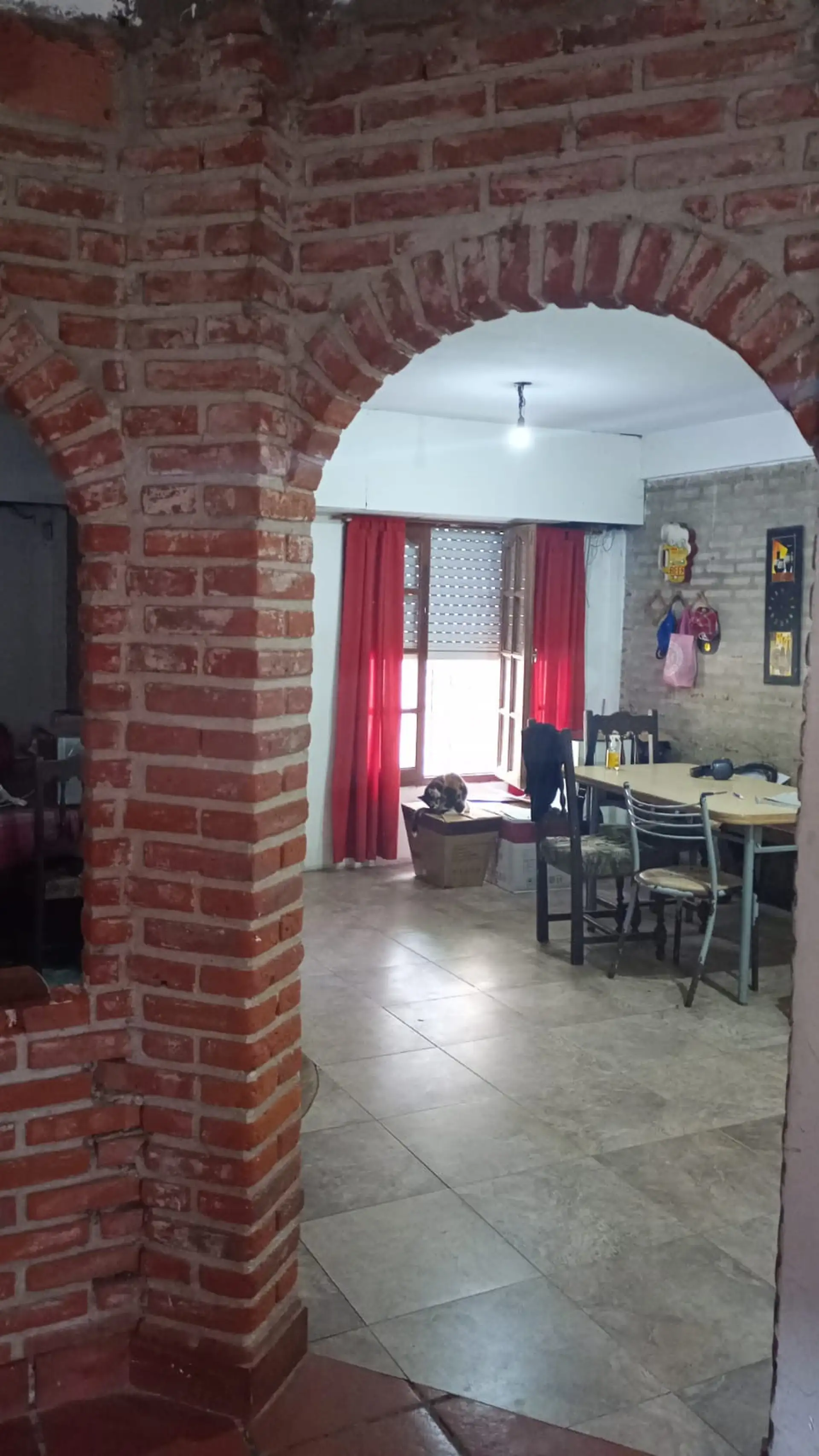 Casa muy amplia a terminar!!