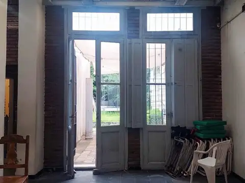 Local en Alquiler 76 años