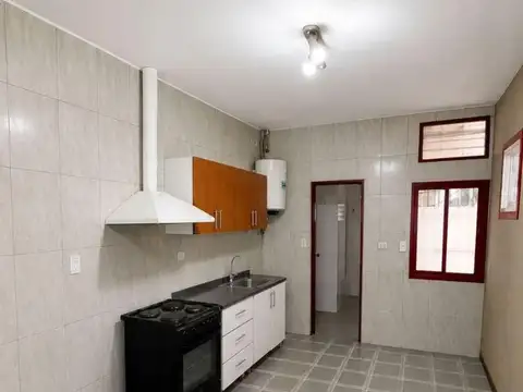Casa en Alquiler en Ramos Mejia, $ 730.000