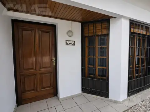 Casa en Venta en Ituzaingó, USD 170.000