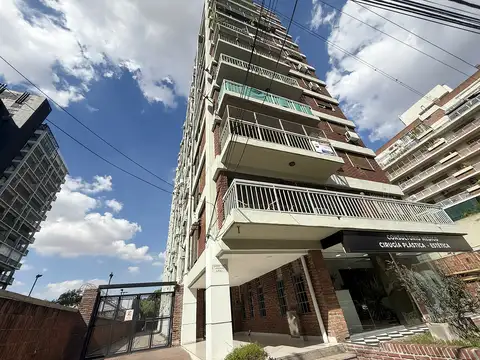 Departamento monoambiente en venta en Olivos Vias/Rio