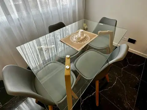 Bolivar 2700, Piso 2