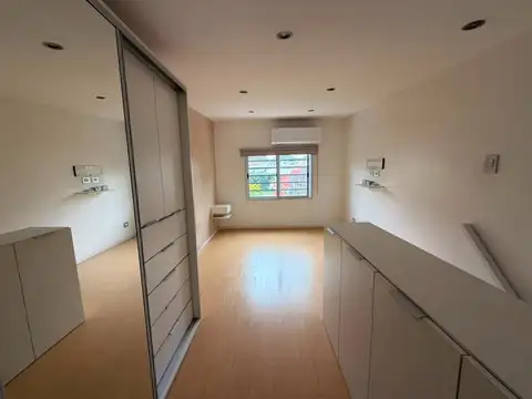 Depto Tipo Casa en Venta 4 años