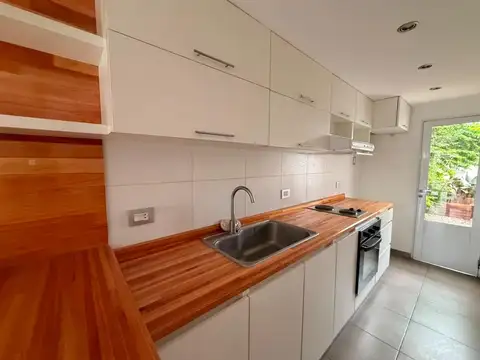 Depto Tipo Casa en Venta de 2 ambientes