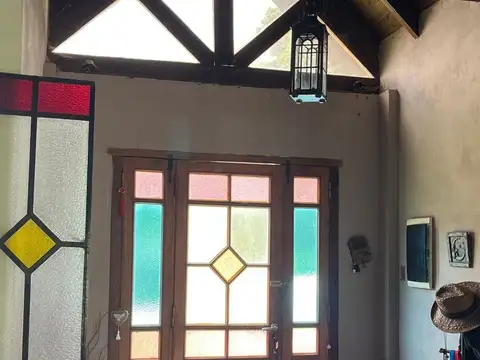 VENTA CASA 3 AMB PARQUE PILETA Y QUINCHO P. SAKURA