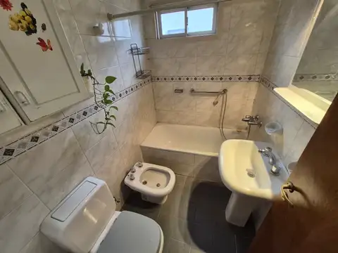 Departamento en Alquiler en Ramos Mejia Norte, $ 900.000