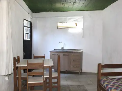 Casa en Alquiler con 1 cochera