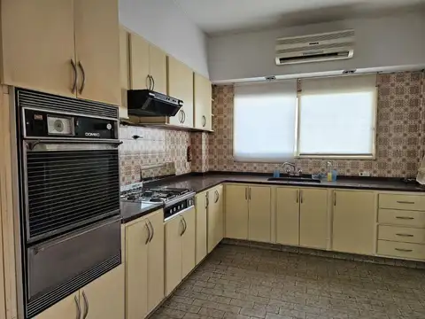 Casa en Venta en Mataderos, USD 515.000