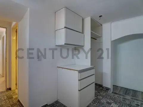 VENTA PH EN VILLA REAL PRIMER PISO CON TERRAZA Y QUINCHO