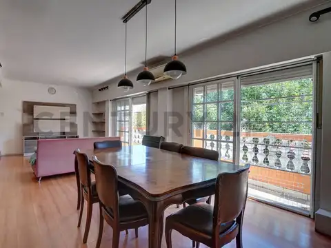 Francisco Bauzá 2700, Piso 1