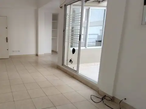 Departamento en Alquiler en Villa Pueyrredon, $ 530.000