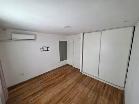 Depto Tipo Casa en Alquiler al Este