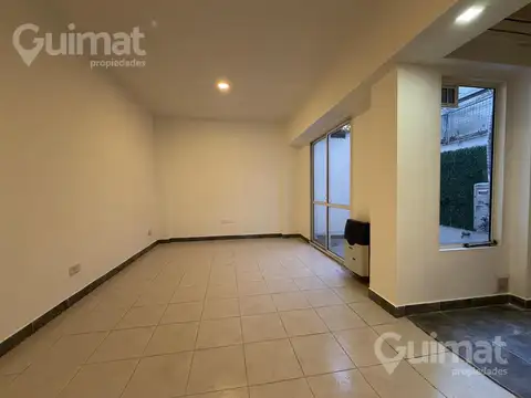 32m2 - 1 Amb con Patio y coc. integrada por barra - Ideal Inversion