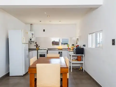 Vía Aurelia. Zona Aeropuerto. Mza 43. Lote 100
