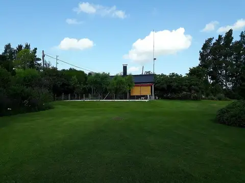 Fracción y casa en Venta Gorina