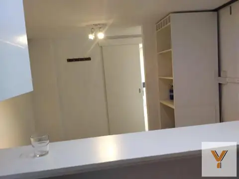 Oficina 4 ambientes con 2 baños