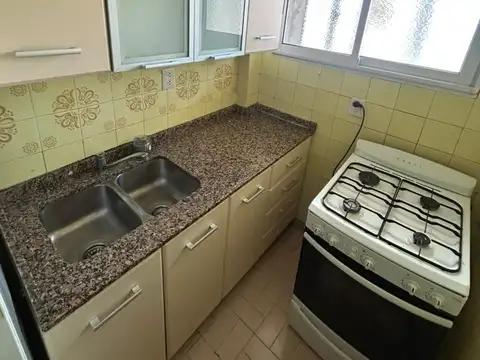 Departamento 3 ambientes con 1 baño