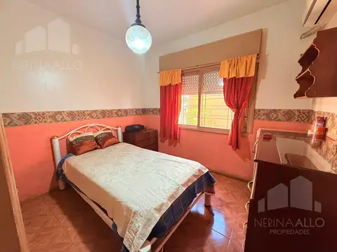 Depto Tipo Casa en Venta 40 años