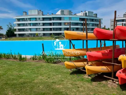 OPORTUNIDAD. Departamento en venta 2 amb. AMOBLADO c/ cochera. Lagoon Pilar. 