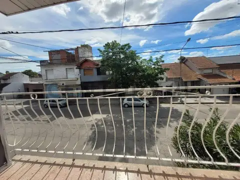 VENTA PH 4 AMBIENTES RECICLADO SAN JOSE