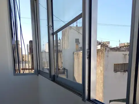 Marcelo Torcuato De Alvear 2300, Piso 8