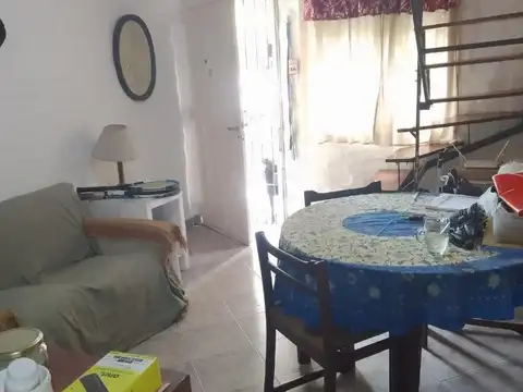 Depto Tipo Casa en Venta al Oeste