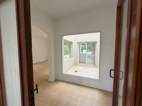 Casa en Venta en Pilar, USD 370.000