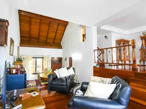 Casa en Venta en Villa del Parque, USD 480.000