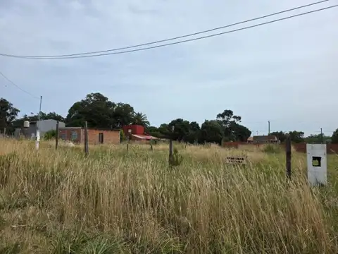 Dos terrenos sobre lote de 1.480 m² — San Eduardo del Mar, Mar del Plata