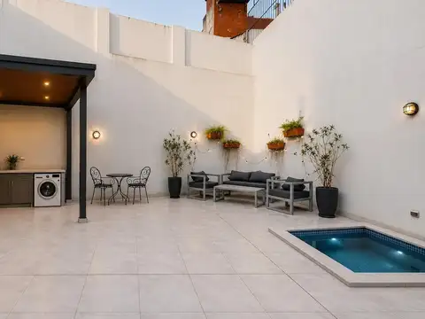 Depto Tipo Casa en Venta con 1 cocheras