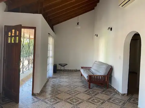 PH en venta - 2 Dormitorios 1 Baño - 138mts2 - Lanús