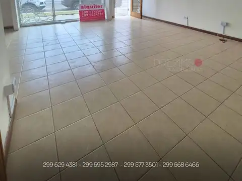 Local - Alquiler - Argentina, Neuquén - BELGRANO 1050