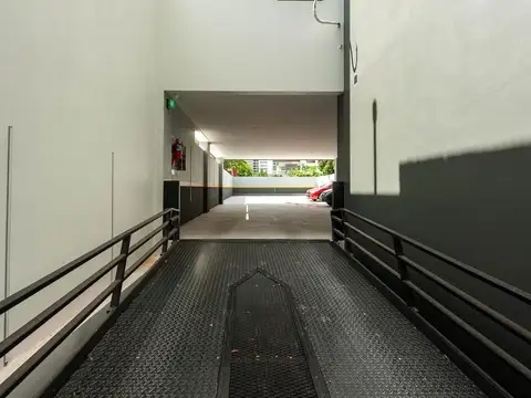 Cochera descubierta en venta en La Plata