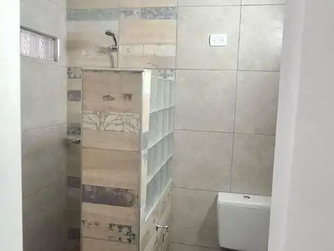 Local en Alquiler en Coronel Dorrego, $ 400.000