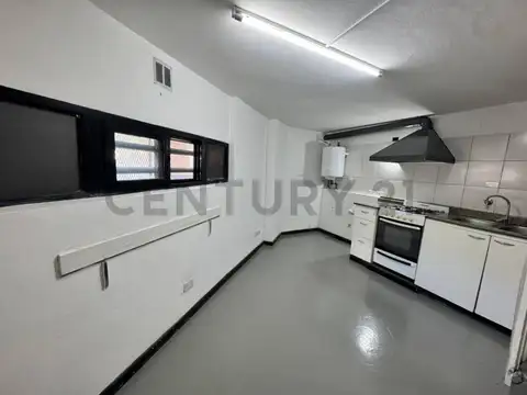 Ceretti 1700, Piso 0