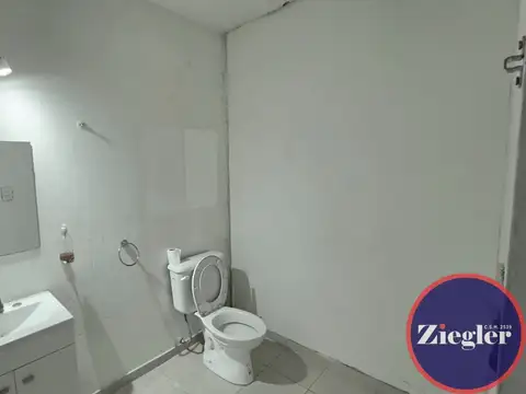 Local en Alquiler en Bella Vista, $ 1.800.000