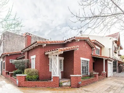 VENTA CASA 5 amb-LANUS ESTE