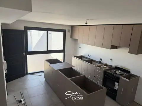 Depto Tipo Casa en Venta de 3 ambientes