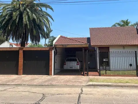 Castelar Norte Parque Costa chalet lote 500 mts.