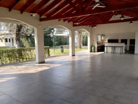 Casa en Venta en Las Brisas Country Club, USD 185.000