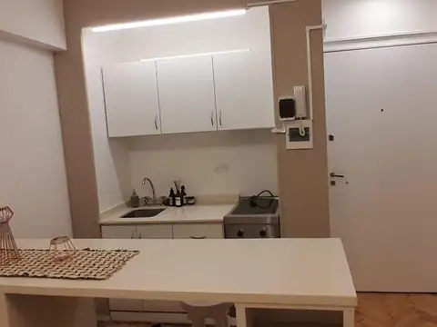 Departamento en Alquiler en Barrio Norte, $ 550.000