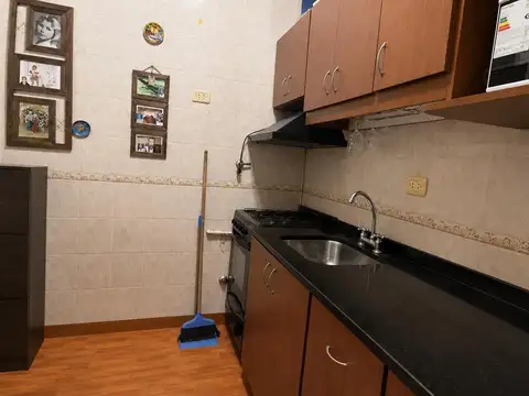 Departamento 5 ambientes con 2 baños
